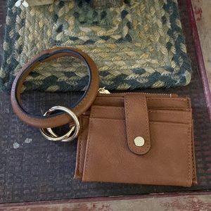 NWOT Jen & Co Sammie Wallent with Bangle Wrist Holder